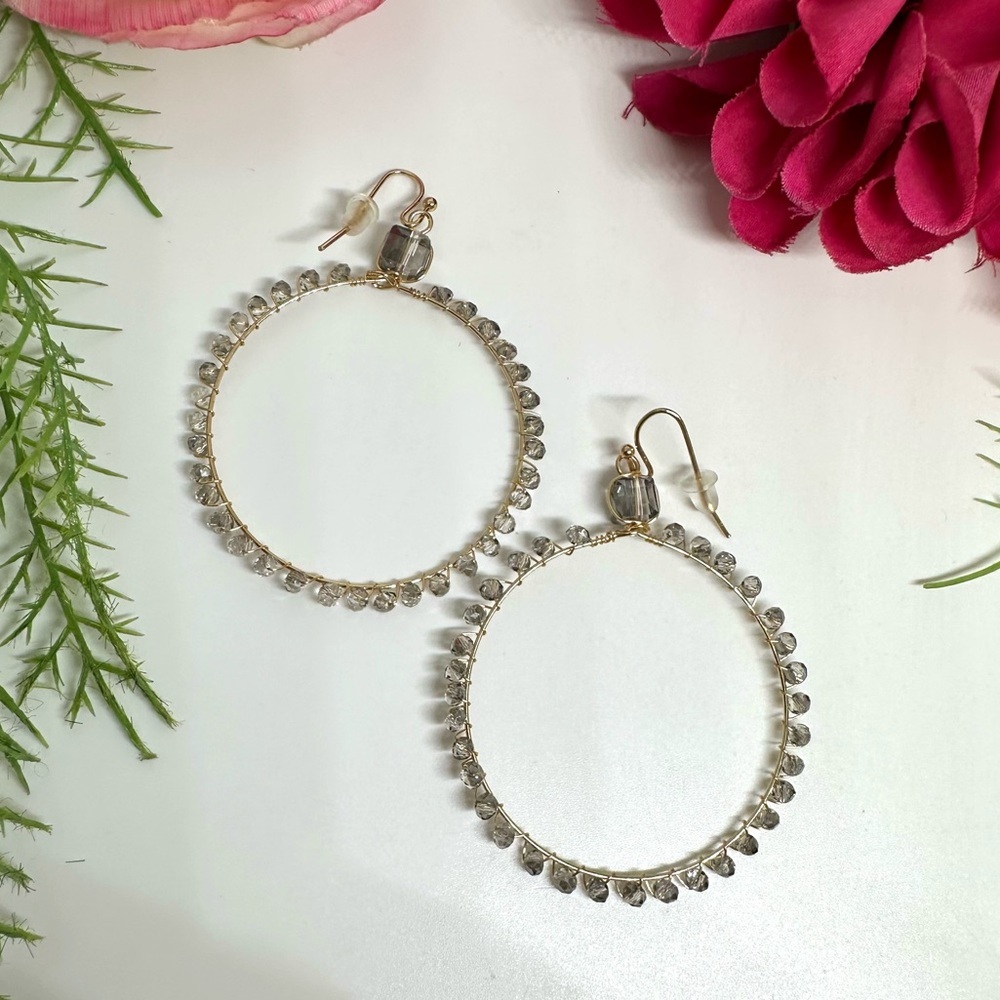 NEW⚜️Smoky Beaded Glass Handmade Hoop Earrings - Picture 2 of 5
